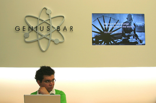 Gandhi inspires genius bar